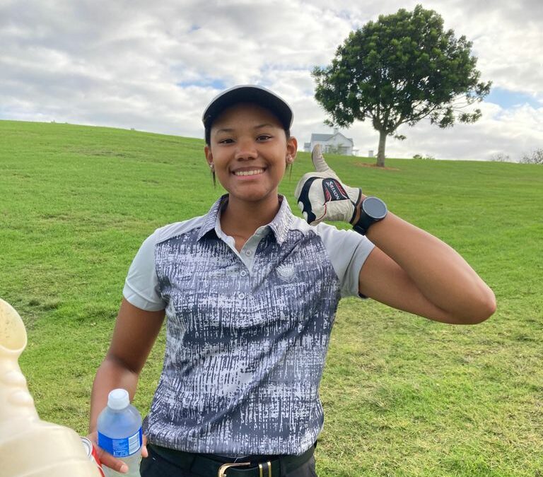 Sylken November Wins Mossel Bay Open Ladies Division!